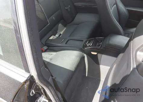 2011 BMW 328I из США, поврежденный, VIN WBAKE3C59BE558791